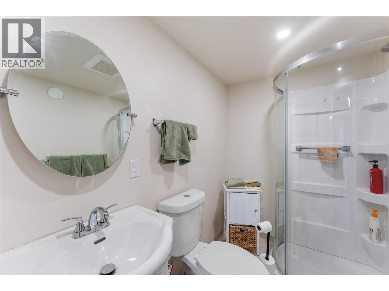 3430 Liard Court, West Kelowna