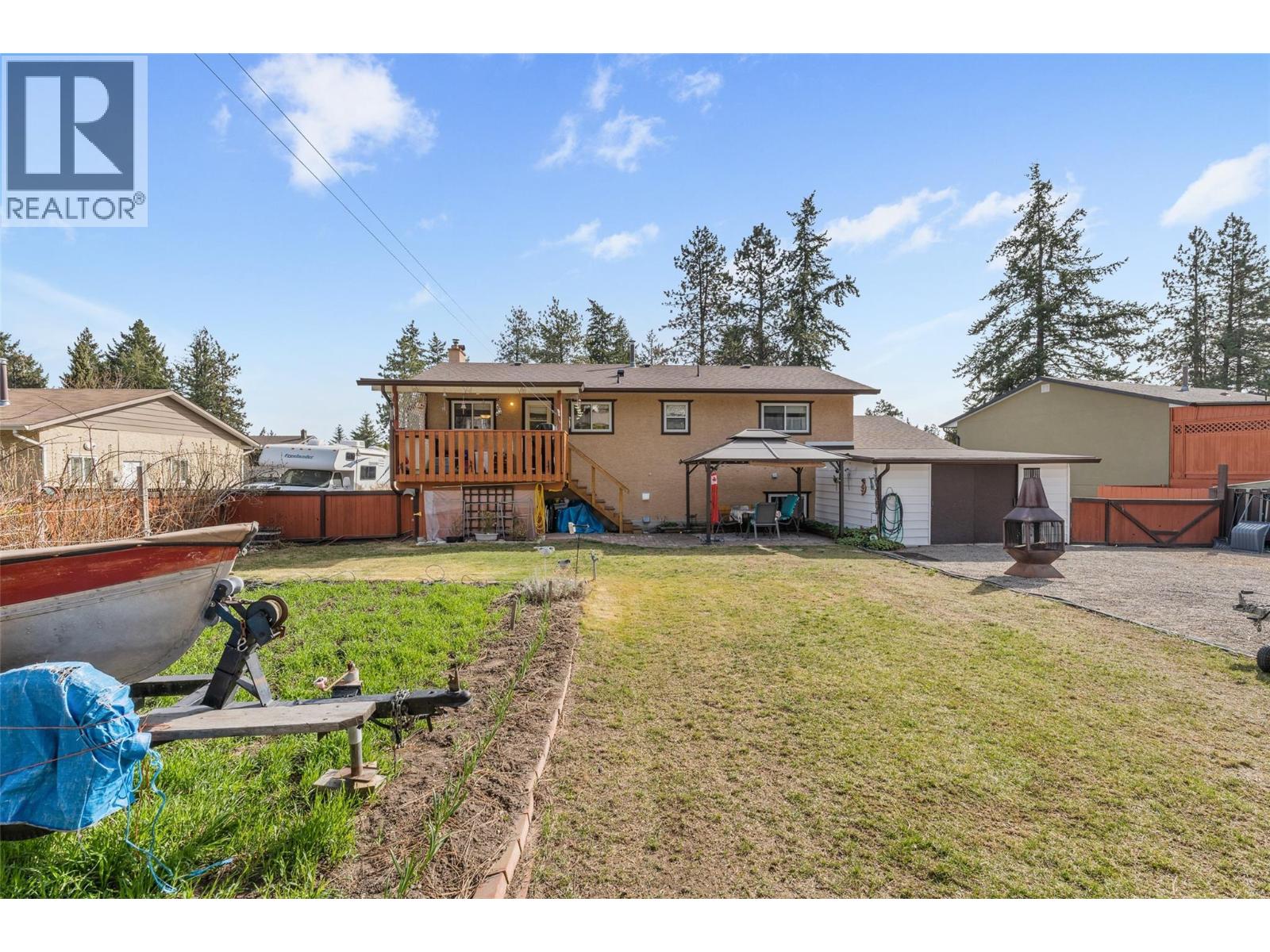 3430 Liard Court, West Kelowna