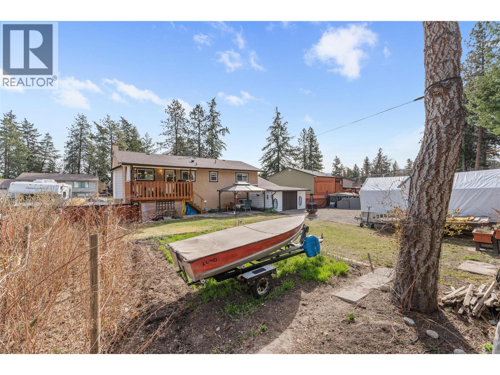 3430 Liard Court, West Kelowna