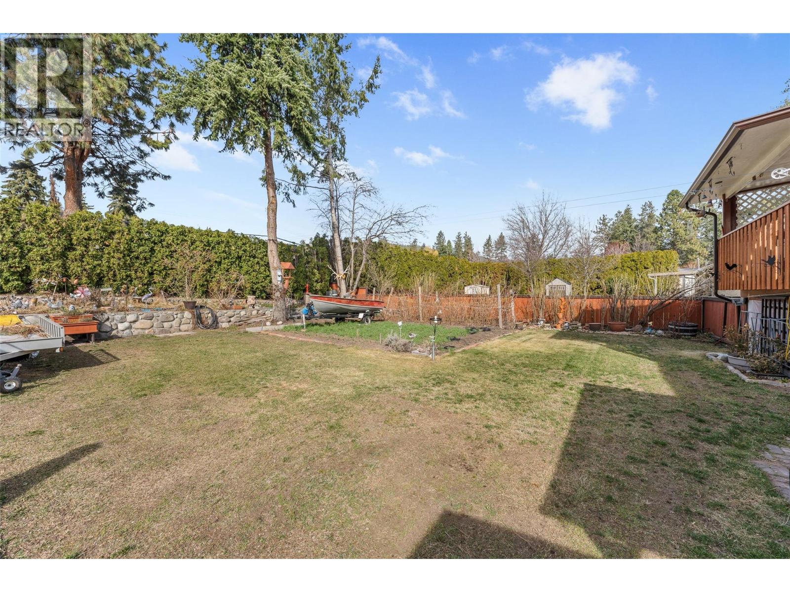 3430 Liard Court, West Kelowna