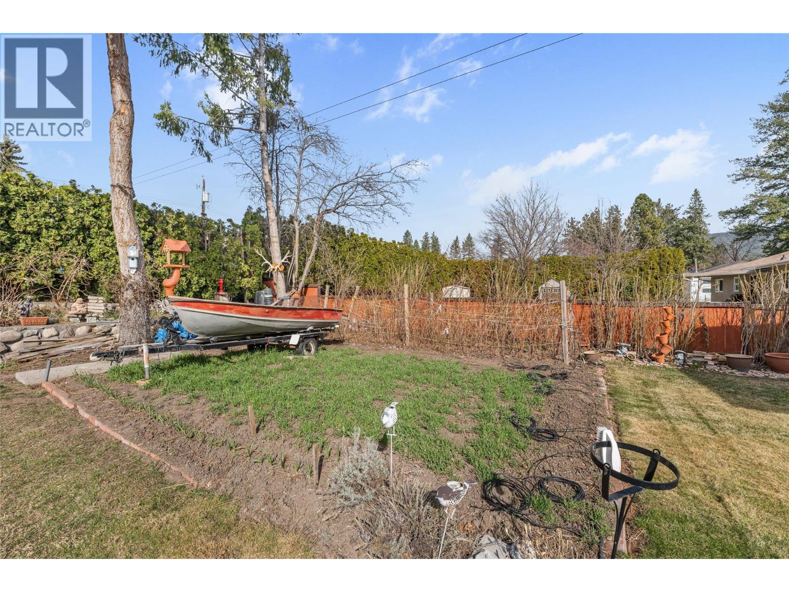 3430 Liard Court, West Kelowna
