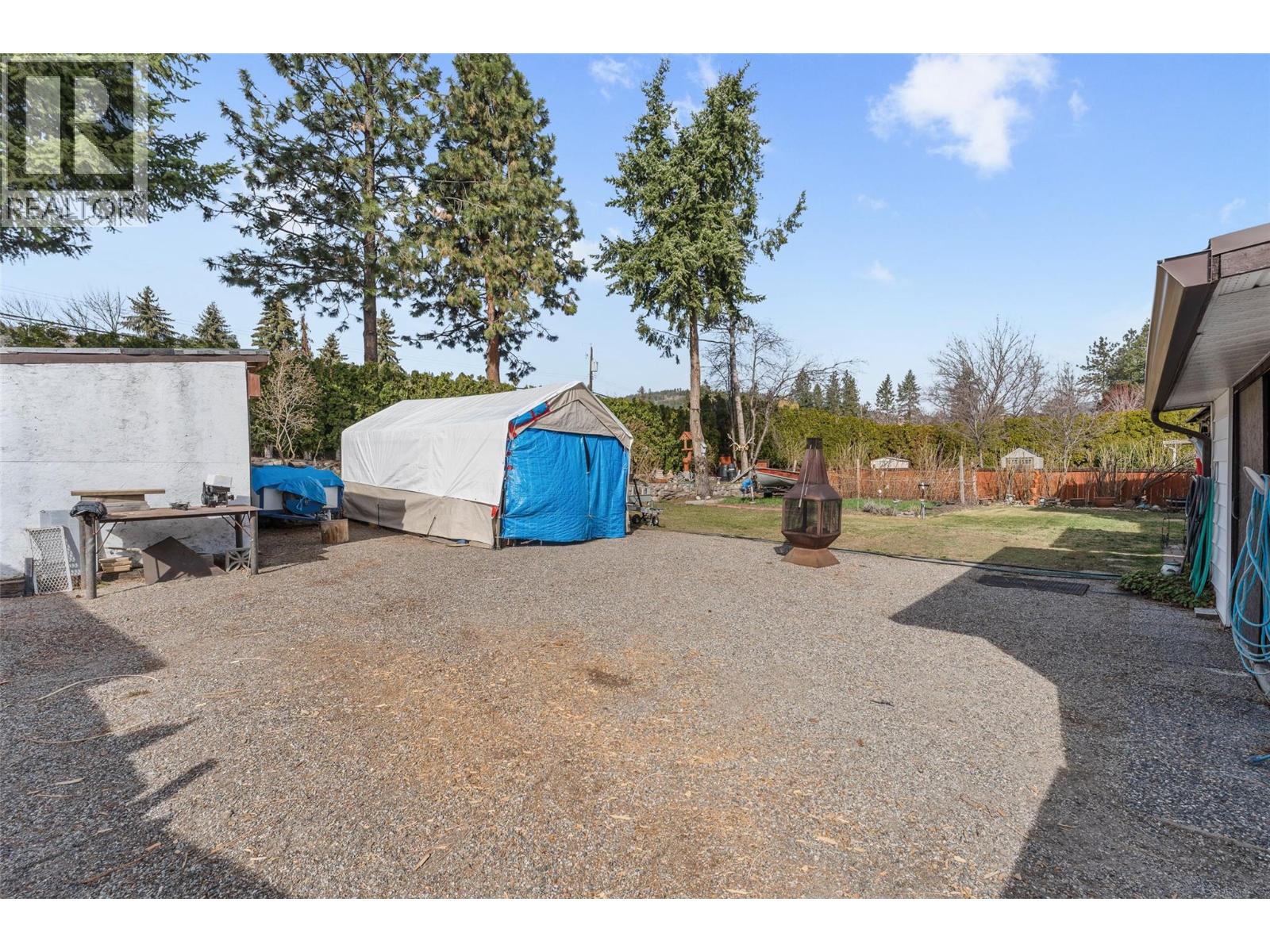 3430 Liard Court, West Kelowna