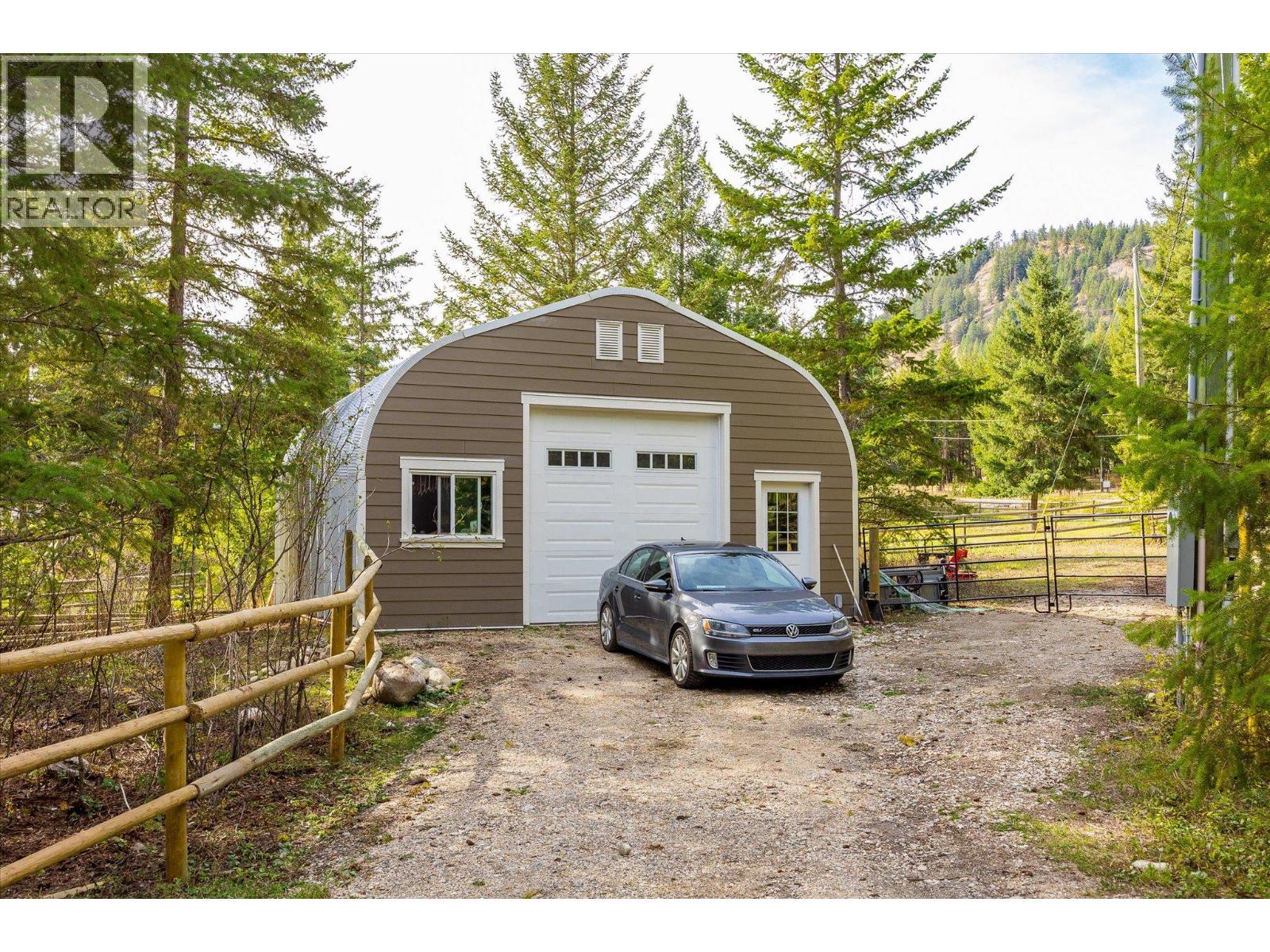 192 Louie View Drive, Lumby