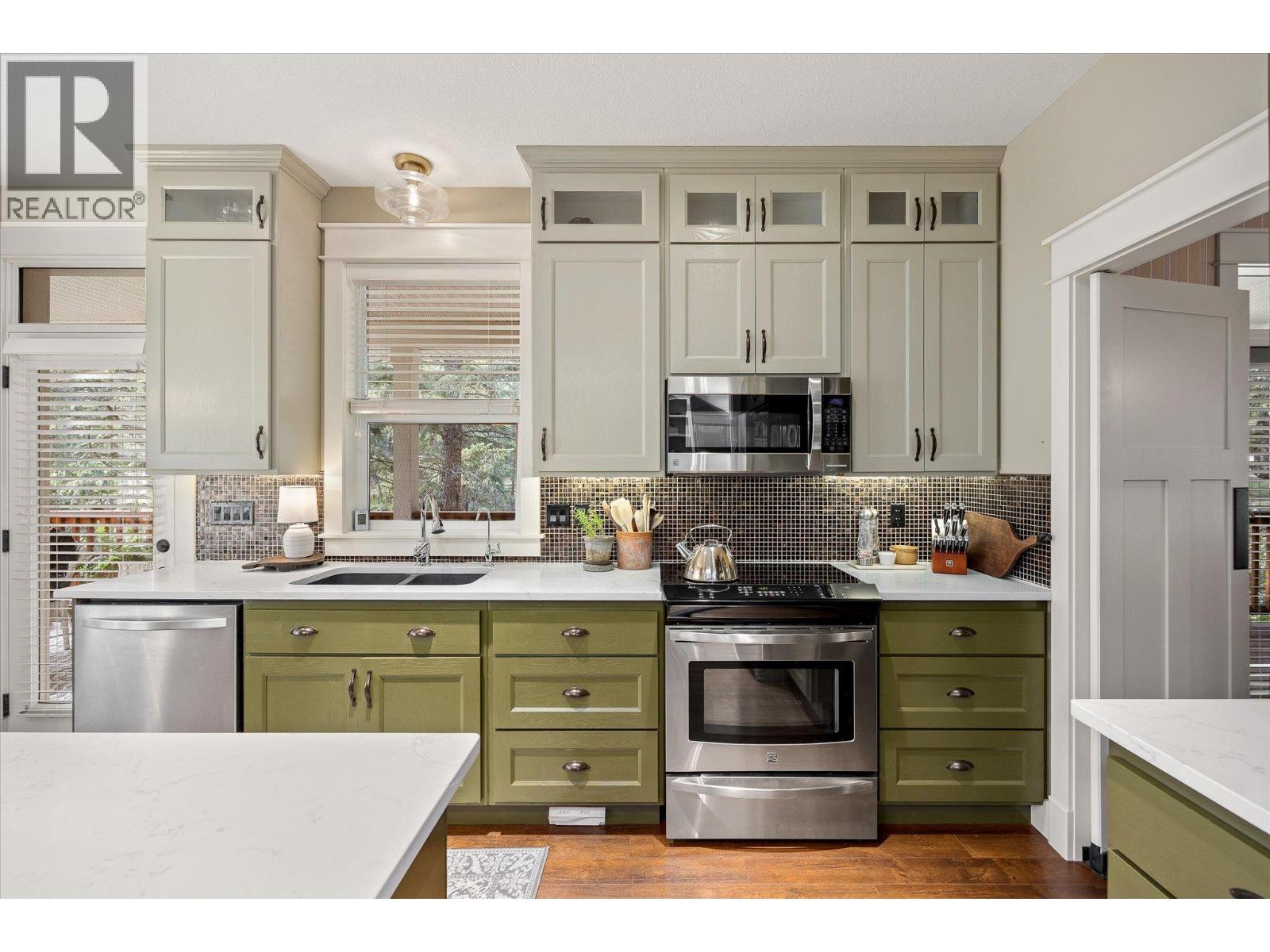 192 Louie View Drive, Lumby