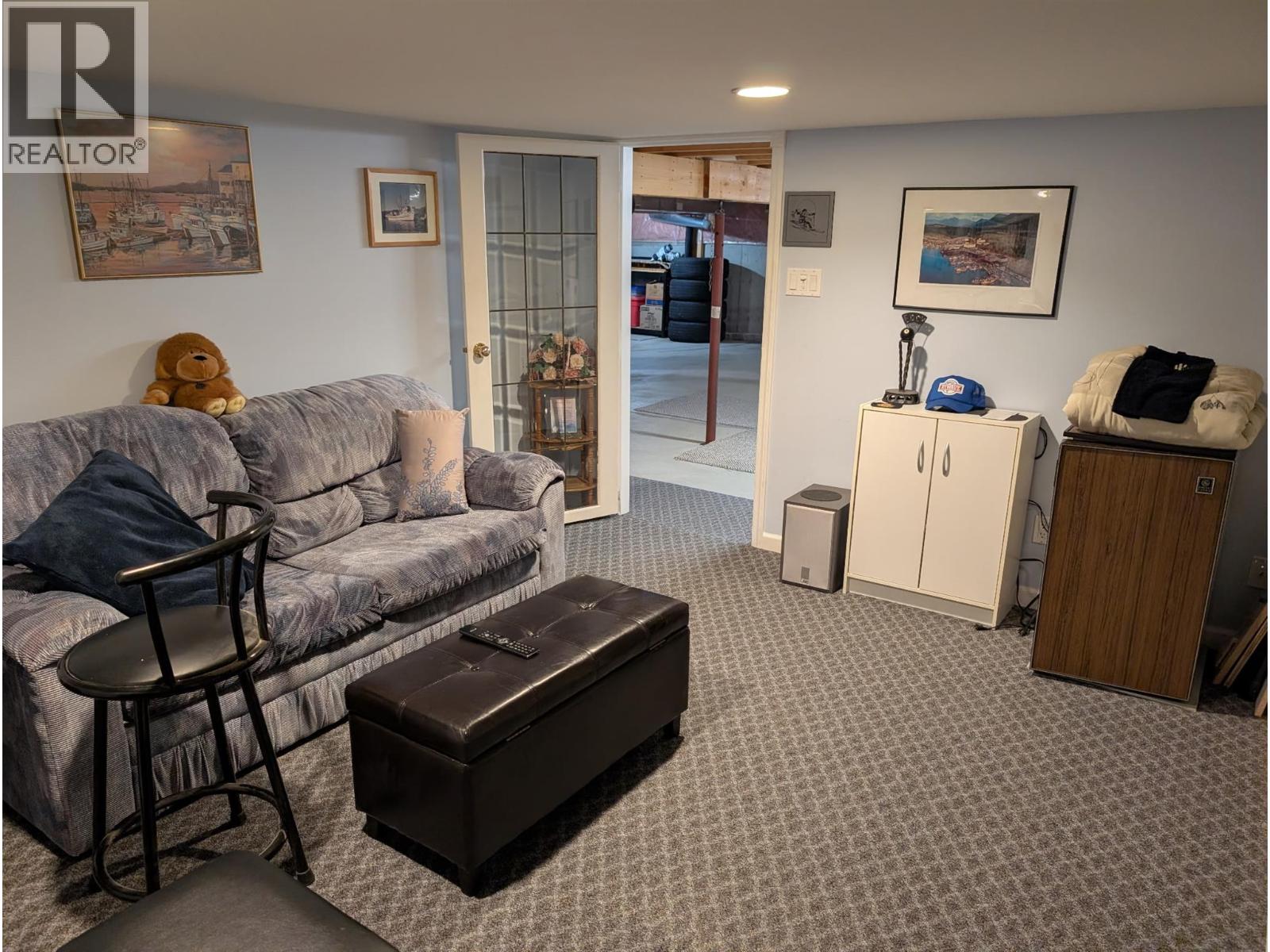 328 3rd Street, Vernon