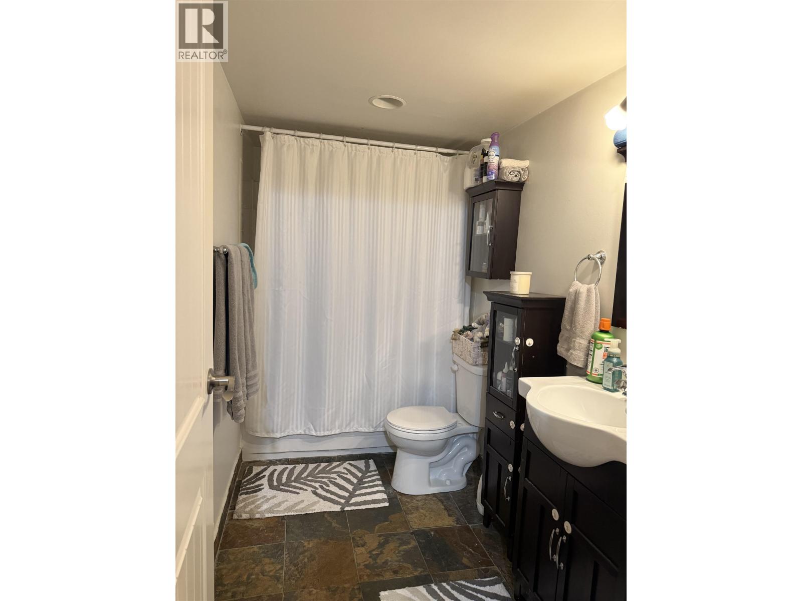 #101 10216 102 AVENUE - 9