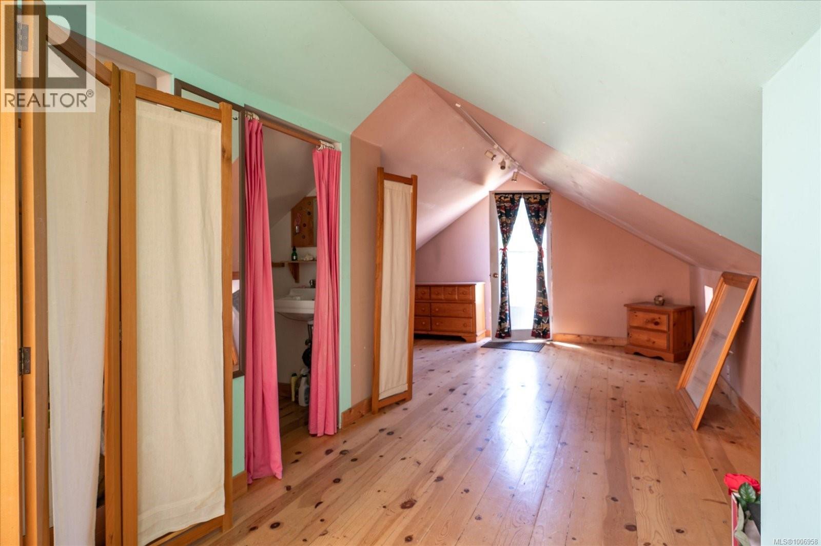 2375 HOLDEN CORSO RD - 21