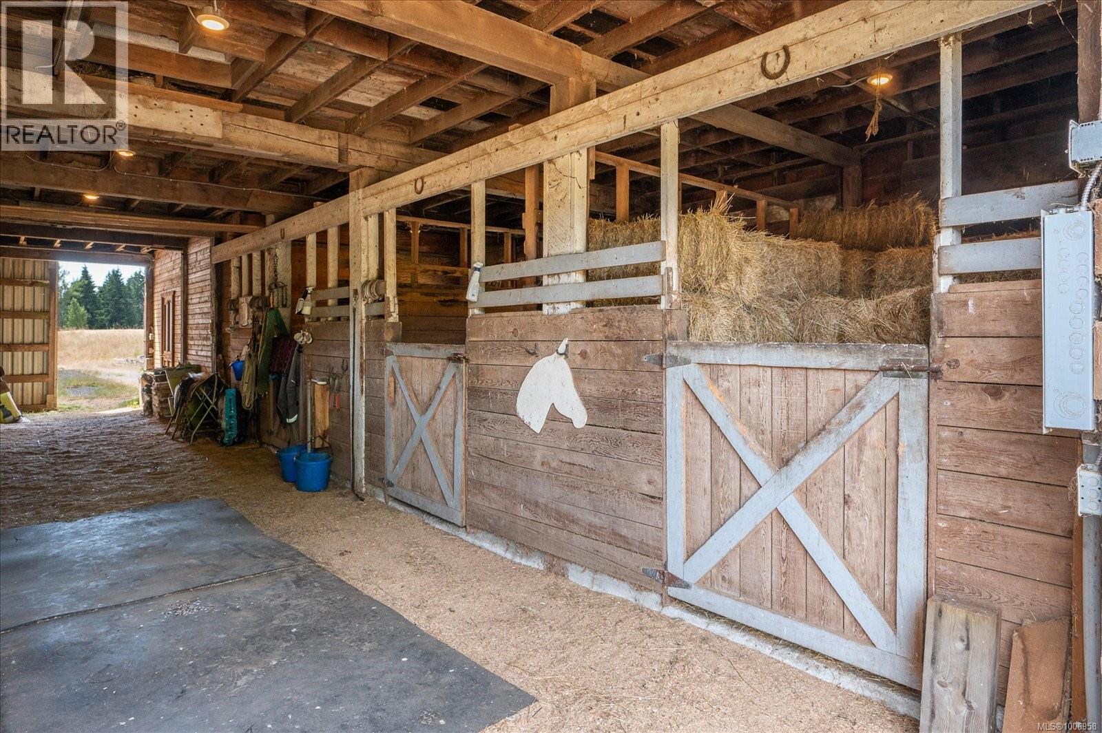 2375 HOLDEN CORSO RD - 35