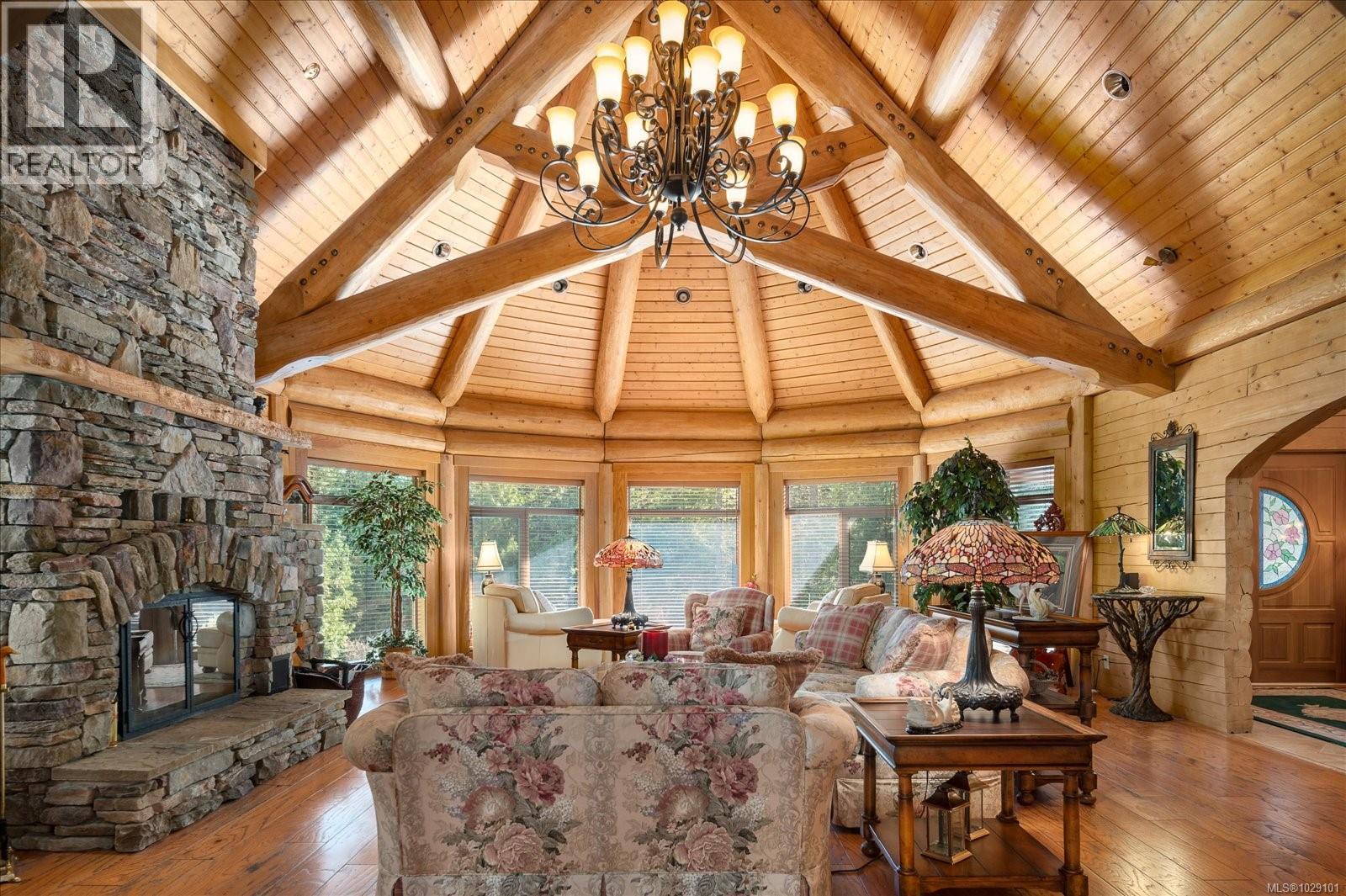 4828 JUDITHS RUN - 15