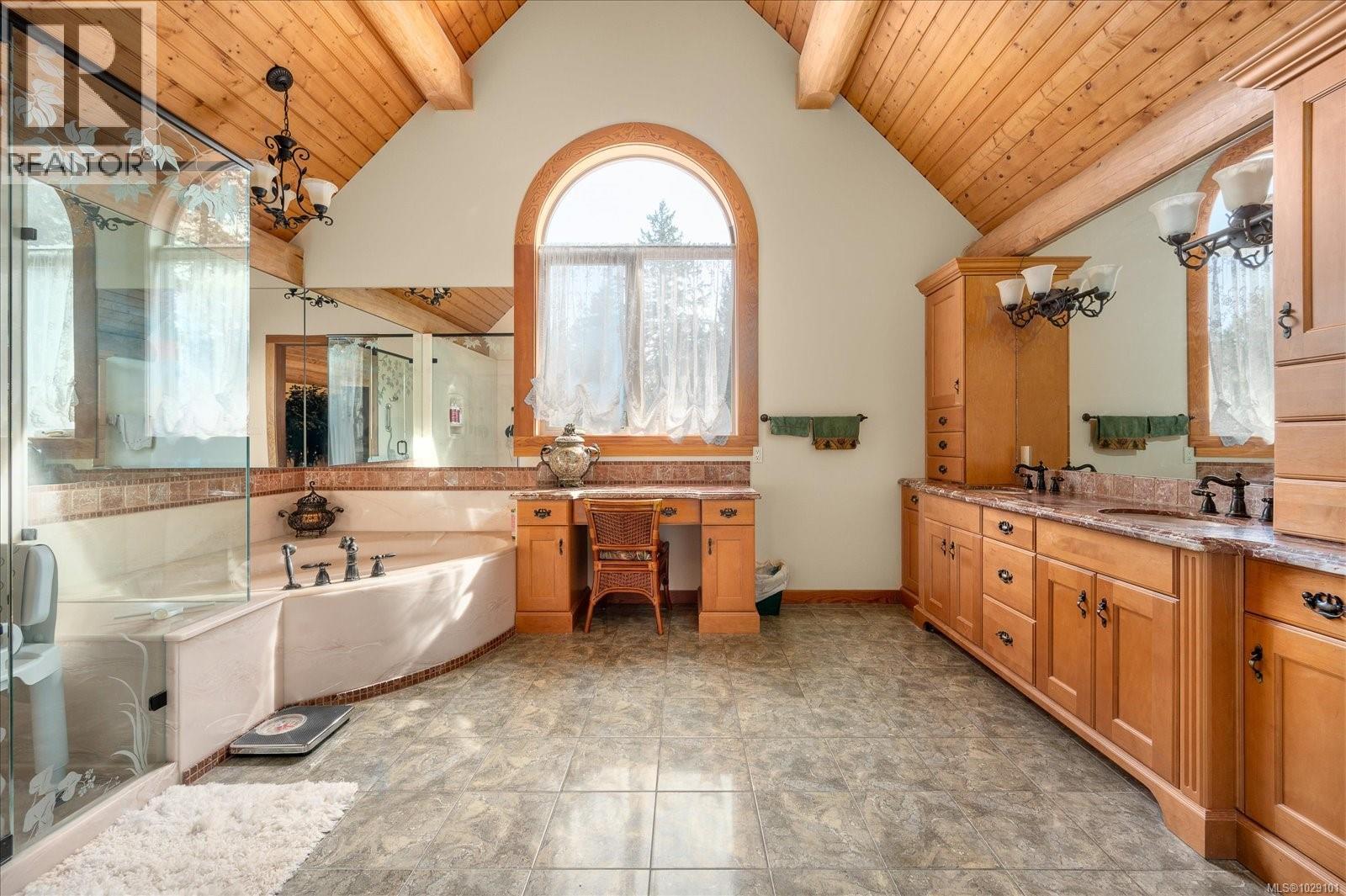 4828 JUDITHS RUN - 29