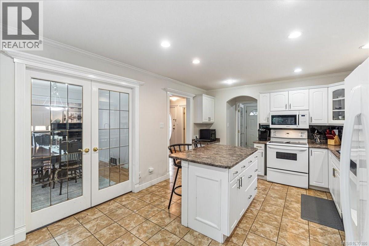 5574 GARIBALDI DR - 7