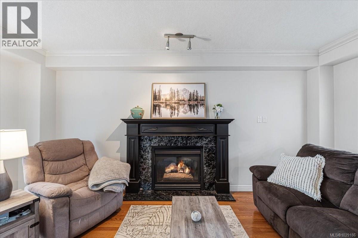 5574 GARIBALDI DR - 9