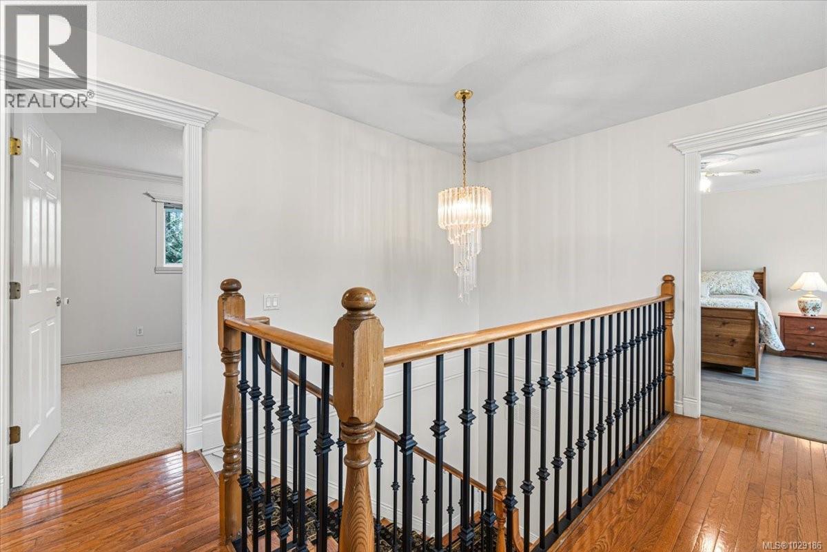 5574 GARIBALDI DR - 17