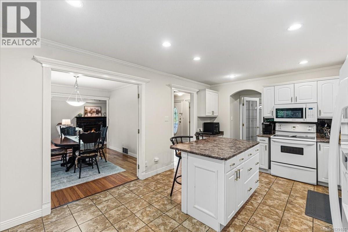 5574 GARIBALDI DR - 5