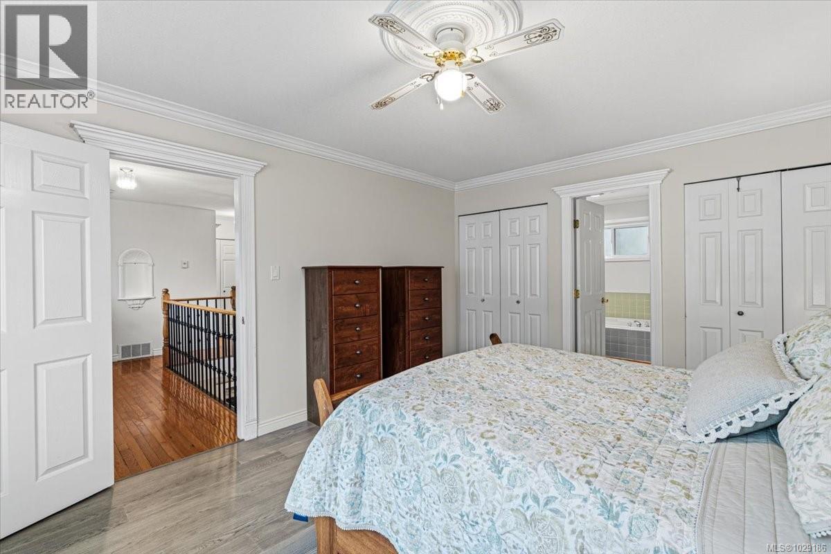 5574 GARIBALDI DR - 20