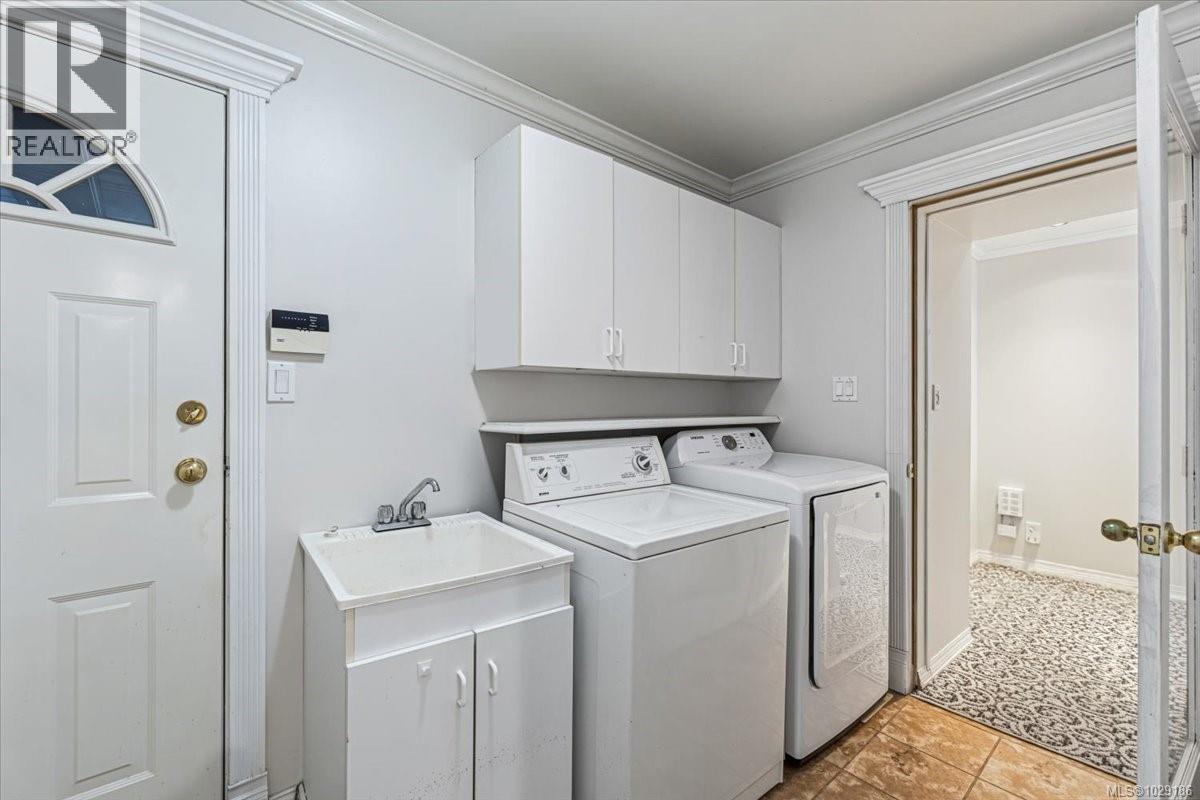 5574 GARIBALDI DR - 12