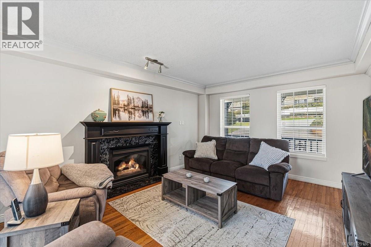 5574 GARIBALDI DR - 8