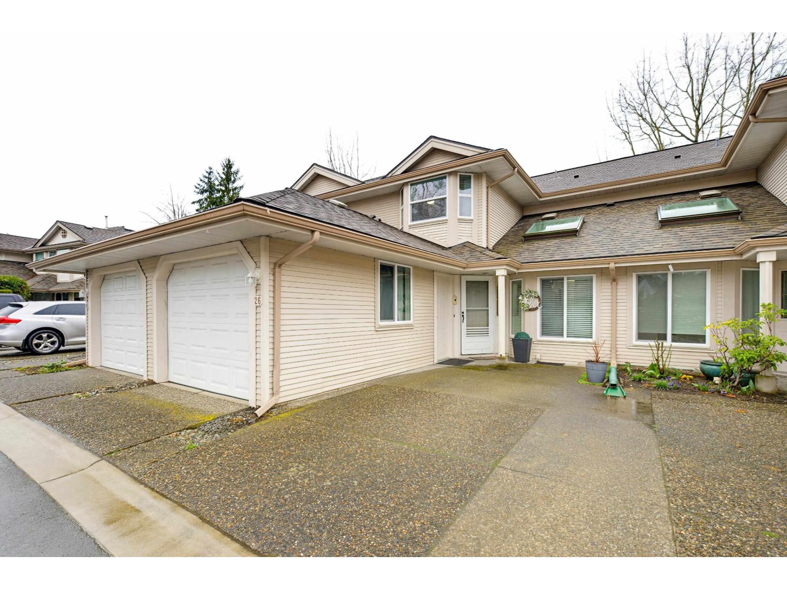 26 9045 WALNUT GROVE Drive - photo 2