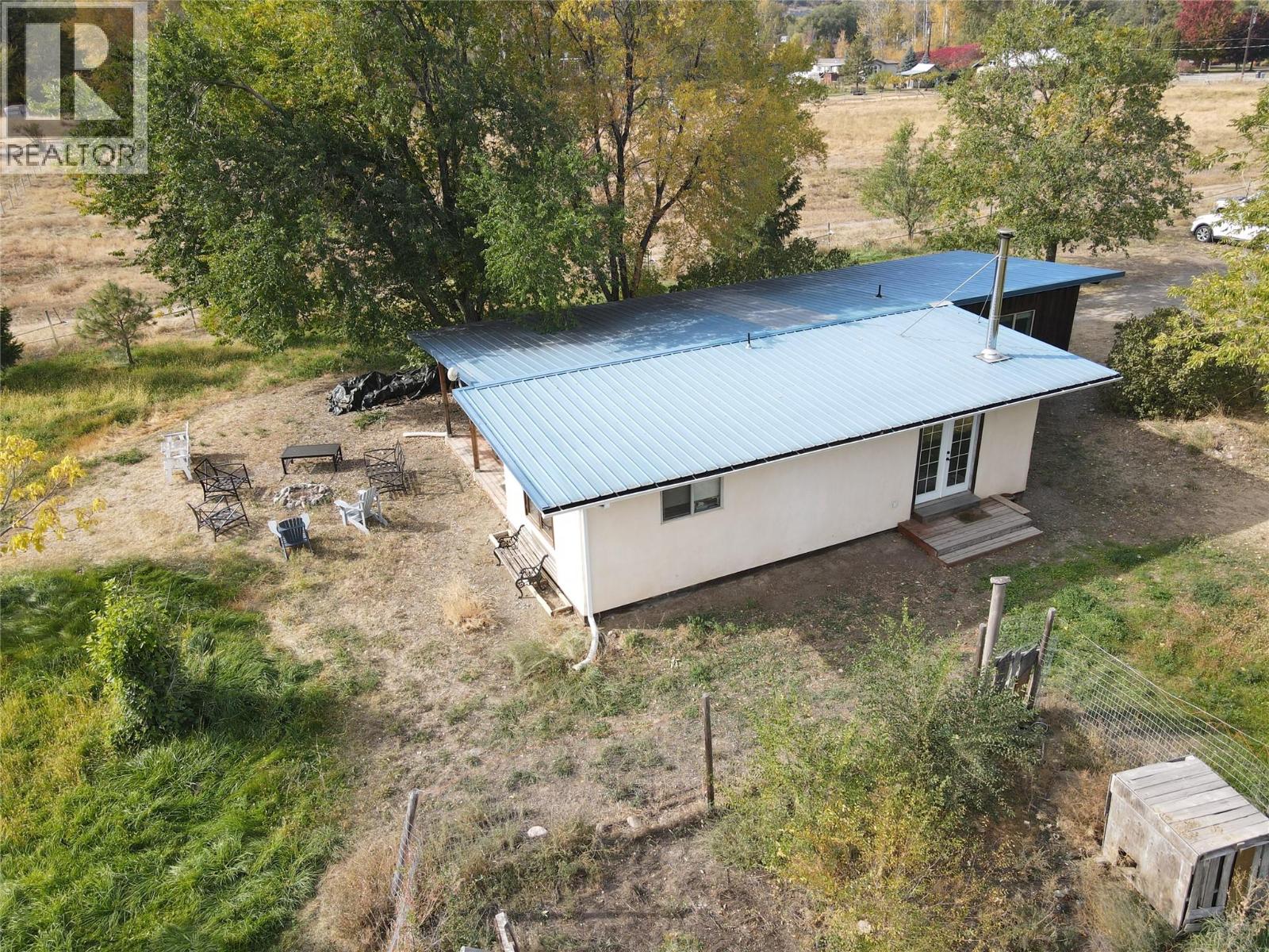 360 VLA Road, Cawston