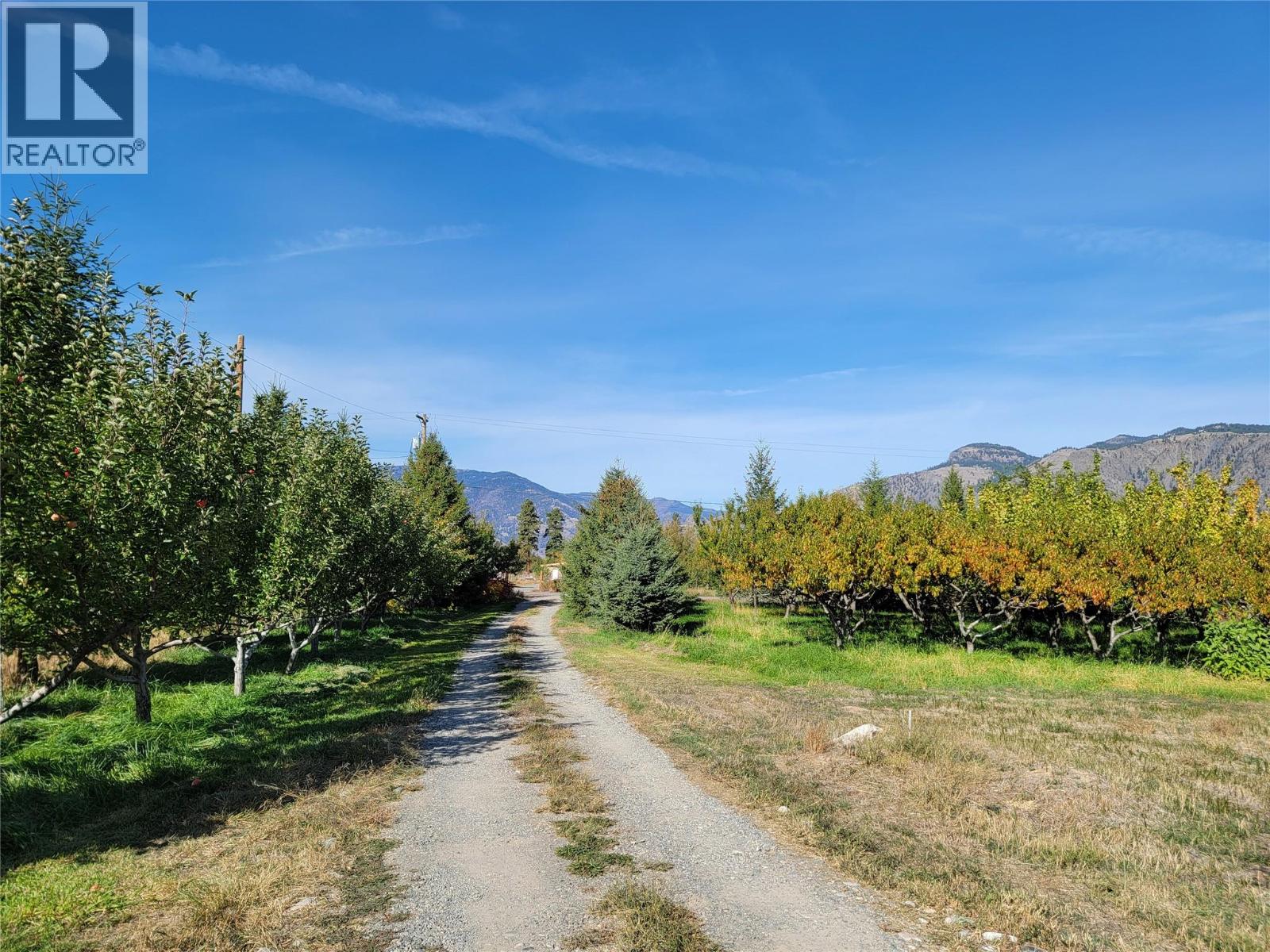 360 VLA Road, Cawston