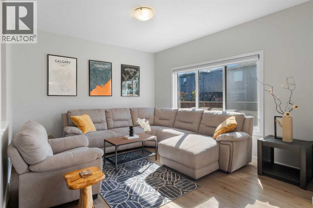 Single Family House for Sale in  Walcrest Way SE Walden Calgary 