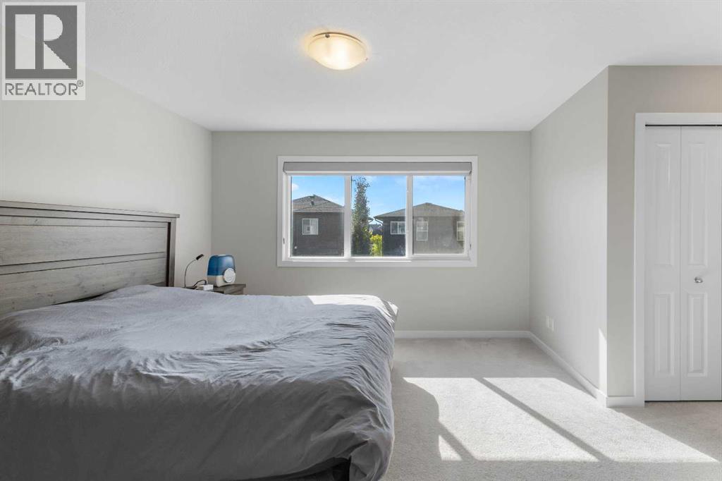 Single Family House for Sale in  Walcrest Way SE Walden Calgary 