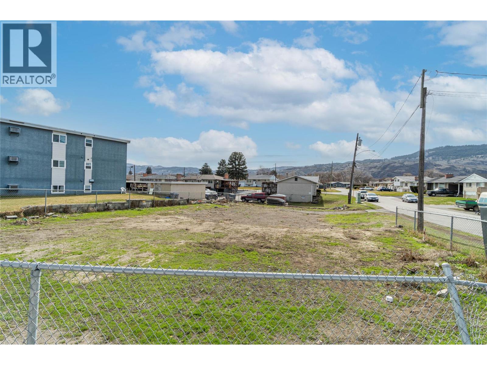  1315 TRANQUILLE Road, Kamloops