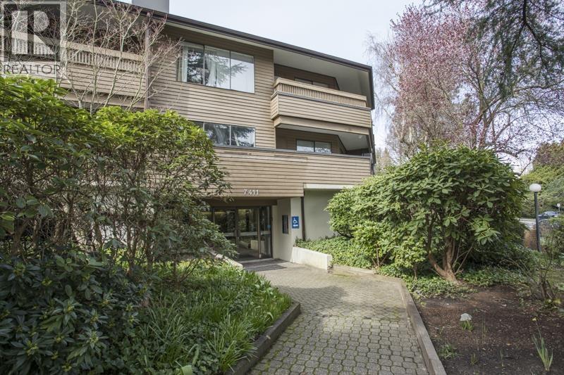 #214-7411 MINORU Boulevard, Richmond