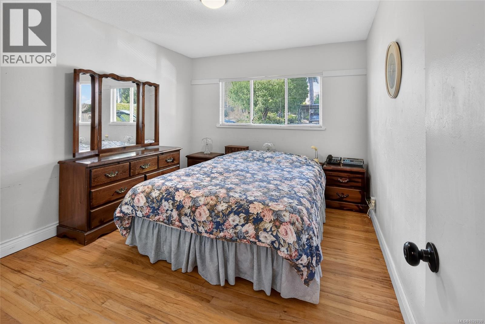 750 NORTHUMBERLAND AVE - 15