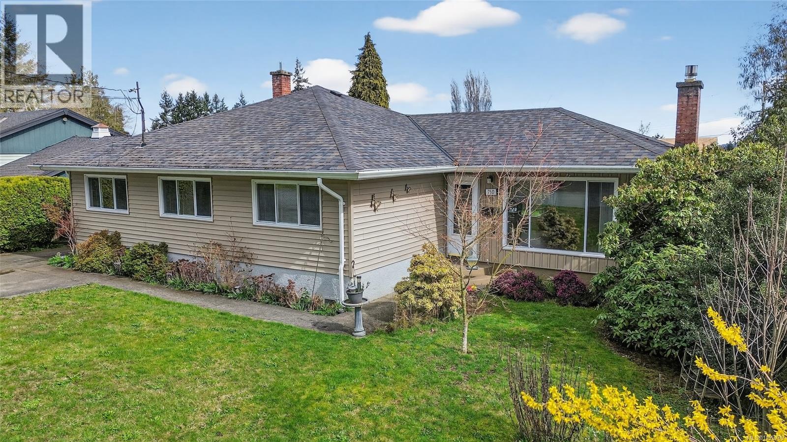 750 NORTHUMBERLAND AVE - 32