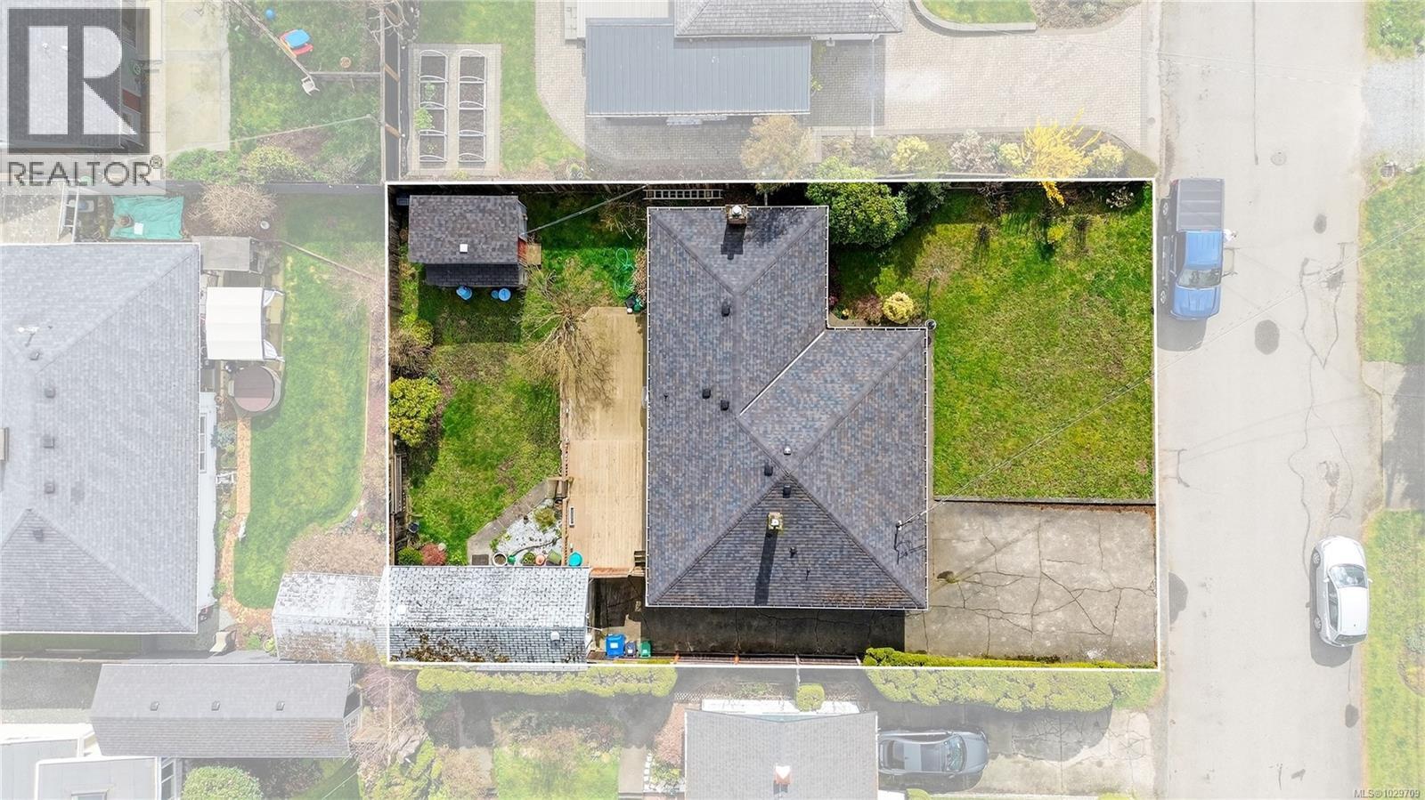 750 NORTHUMBERLAND AVE - 39