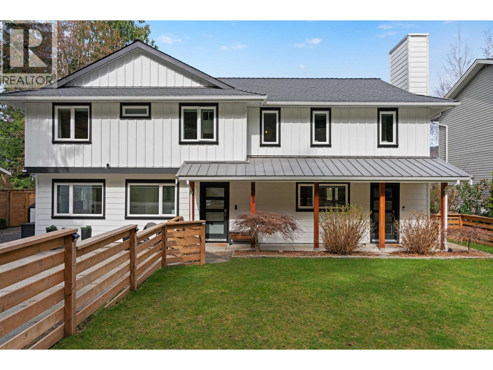 2309 GREENWOOD WAY, Squamish