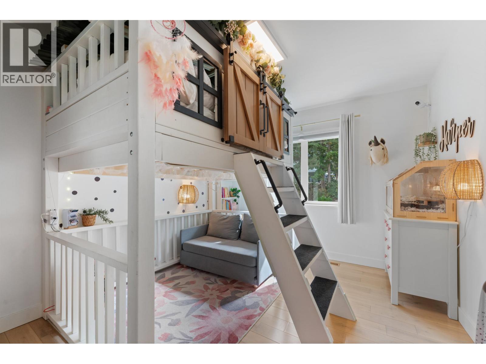 2309 GREENWOOD WAY, Squamish