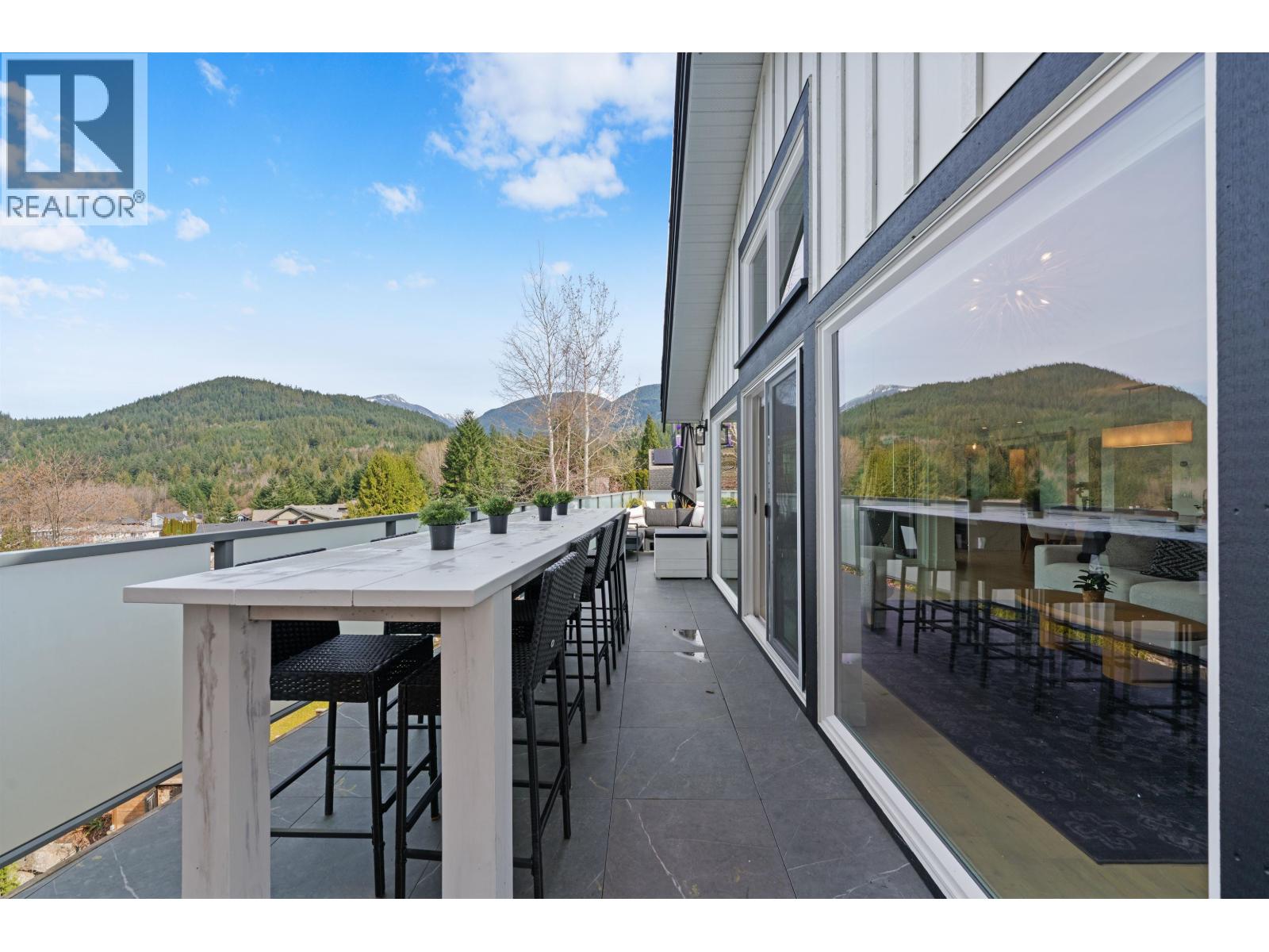 2309 GREENWOOD WAY, Squamish