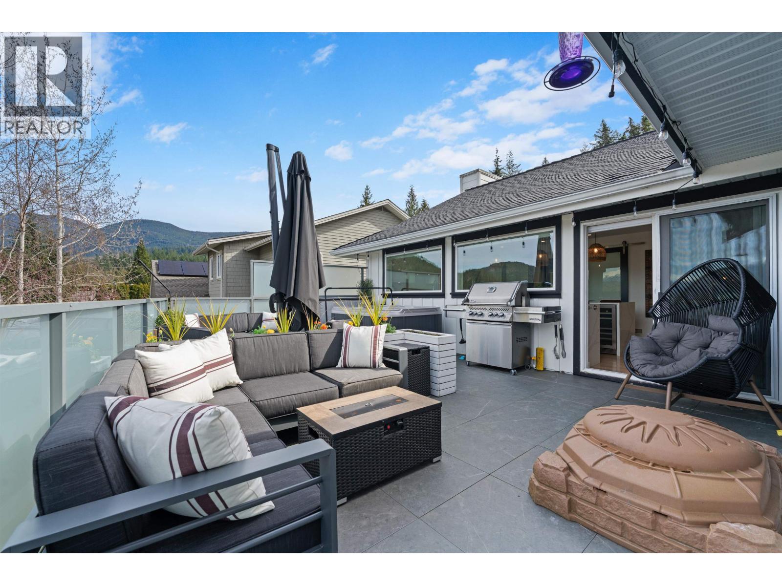 2309 GREENWOOD WAY, Squamish