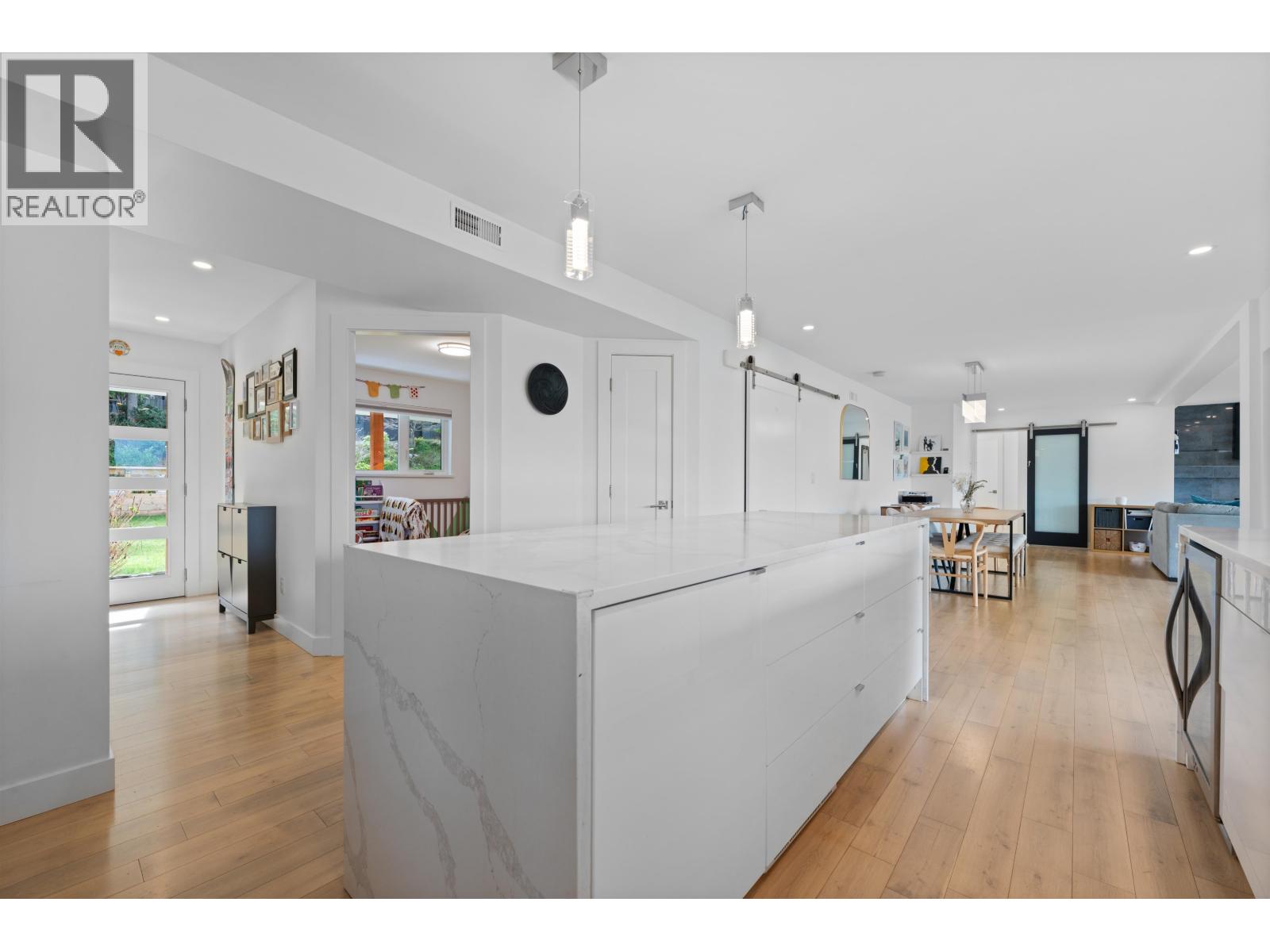 2309 GREENWOOD WAY, Squamish