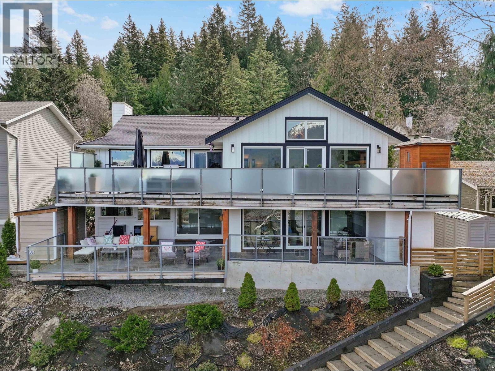 2309 GREENWOOD WAY, Squamish