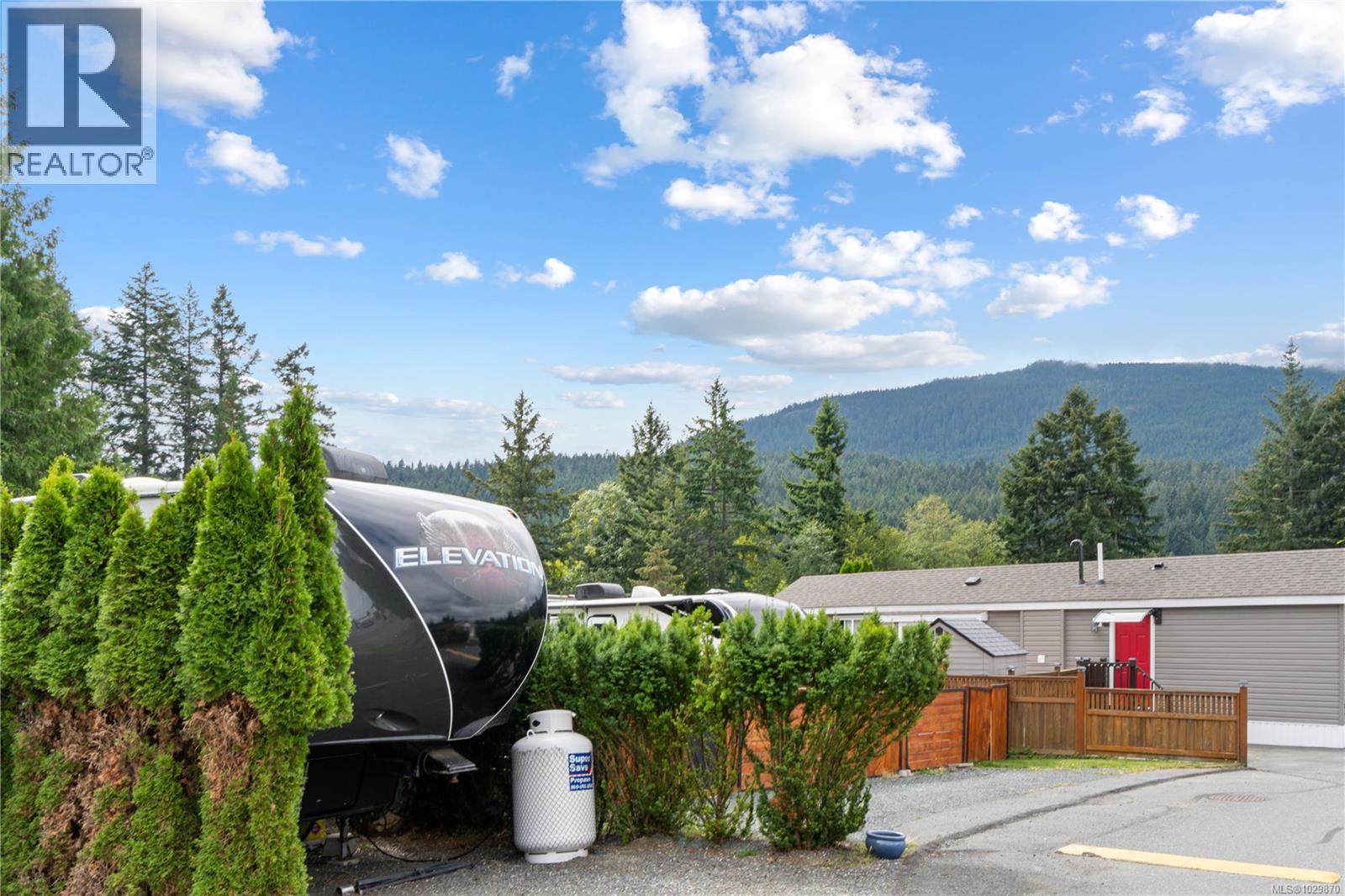 2106 Buttle Lake Way - main photo