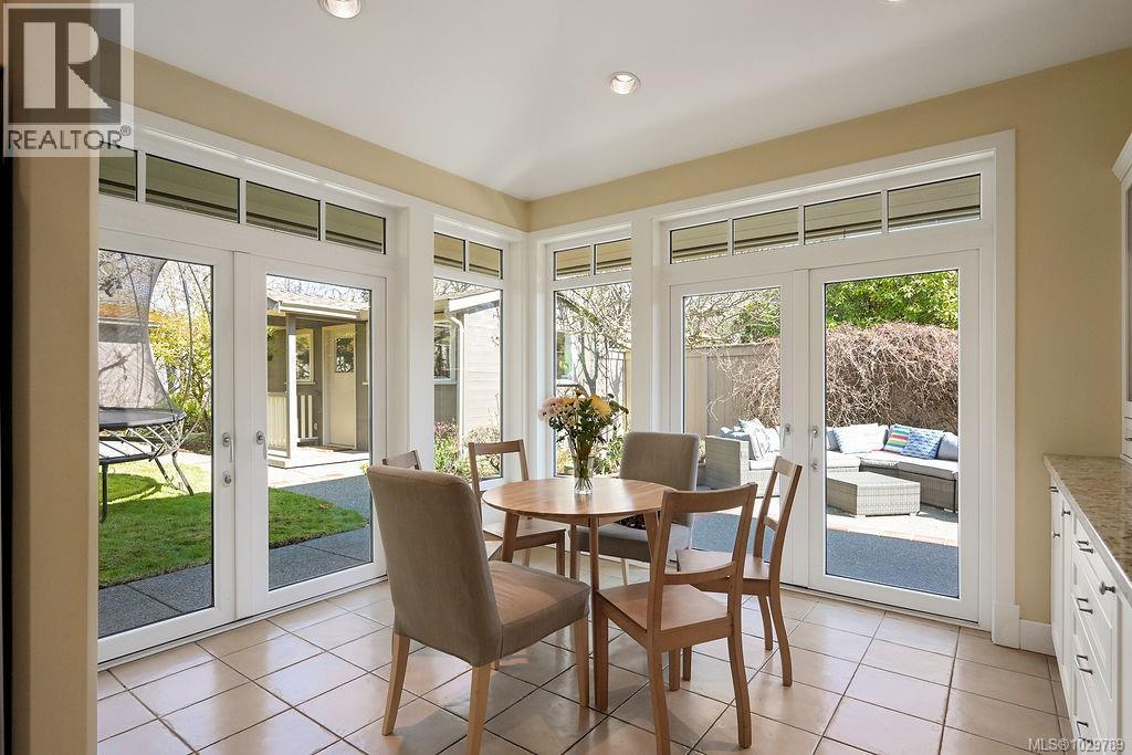  1866 Taylor Street, Saanich