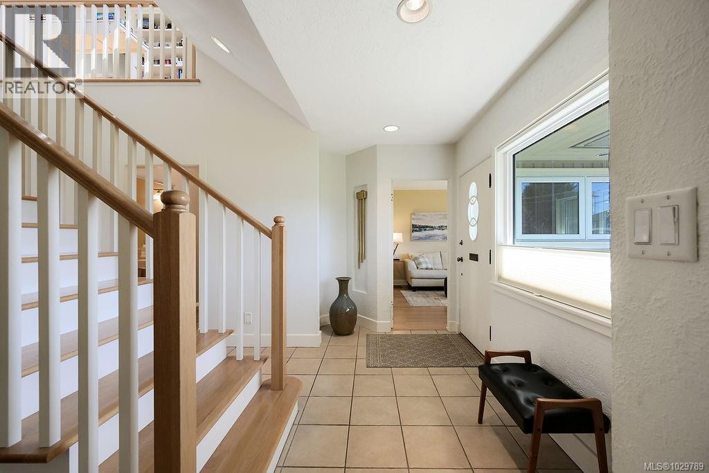  1866 Taylor Street, Saanich