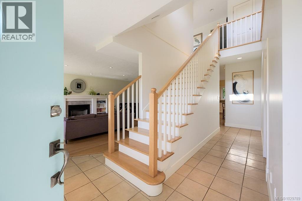  1866 Taylor Street, Saanich