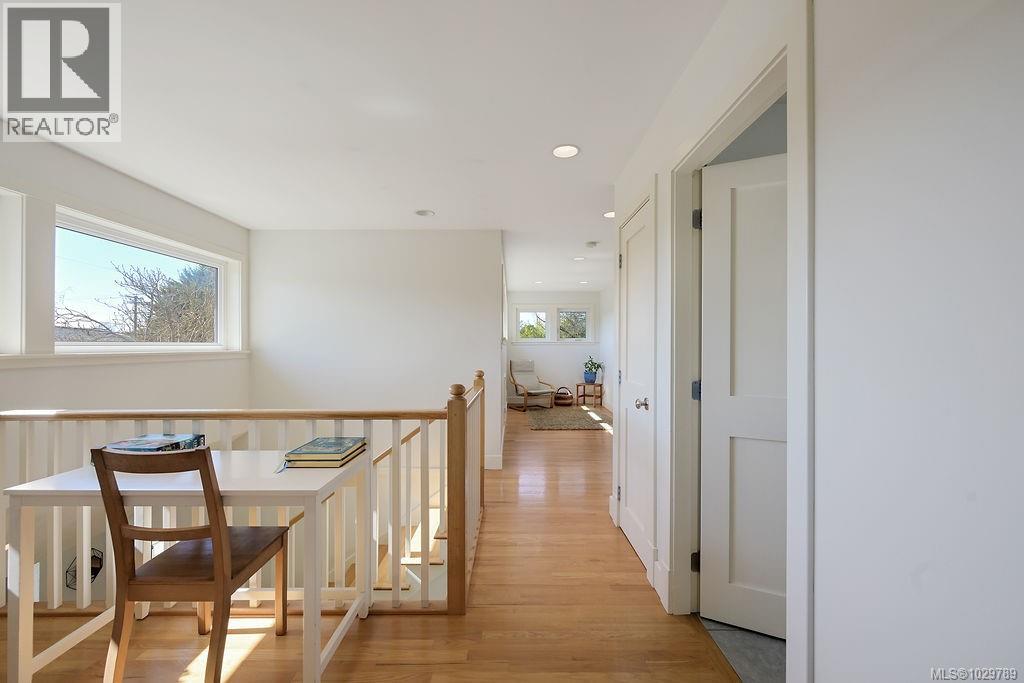  1866 Taylor Street, Saanich