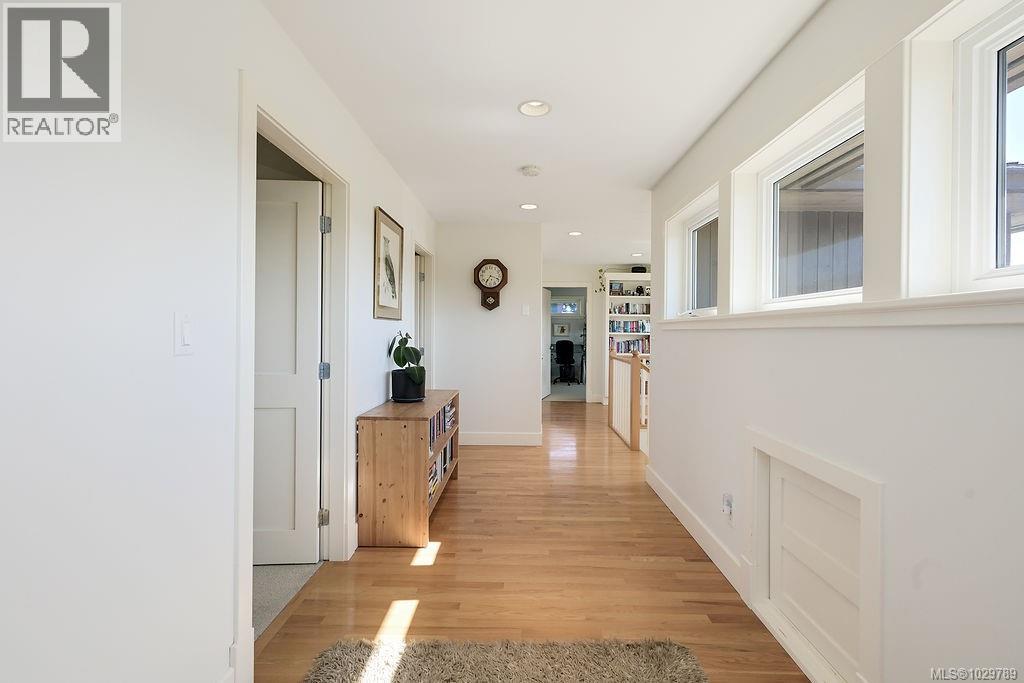  1866 Taylor Street, Saanich