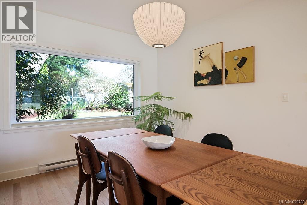  1866 Taylor Street, Saanich