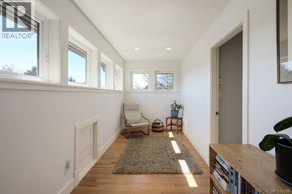  1866 Taylor Street, Saanich