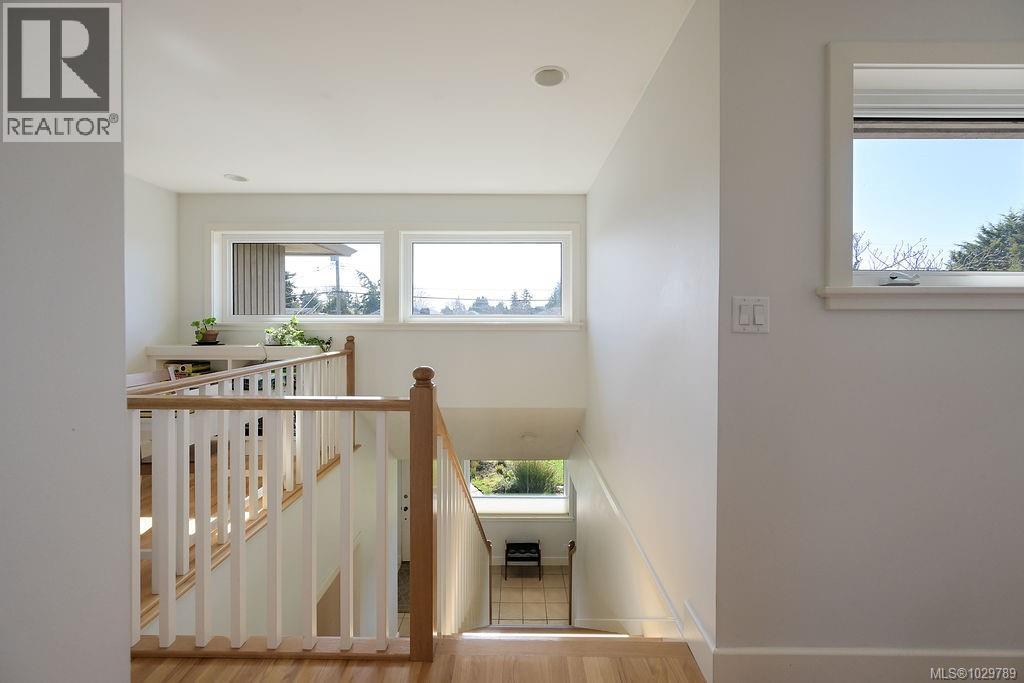  1866 Taylor Street, Saanich