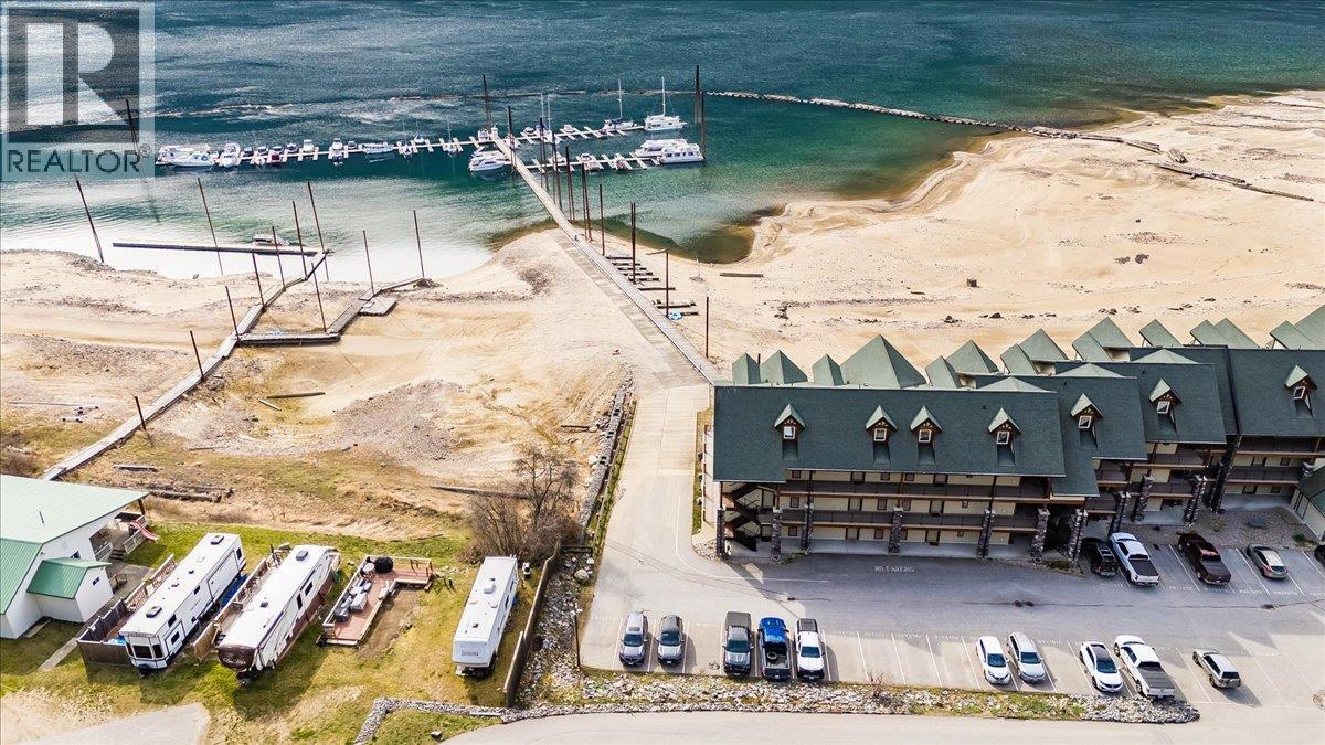 5570 Broadwater Road Unit# 117, Castlegar