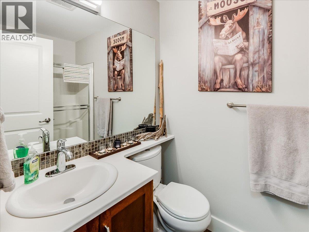 5570 Broadwater Road Unit# 117, Castlegar