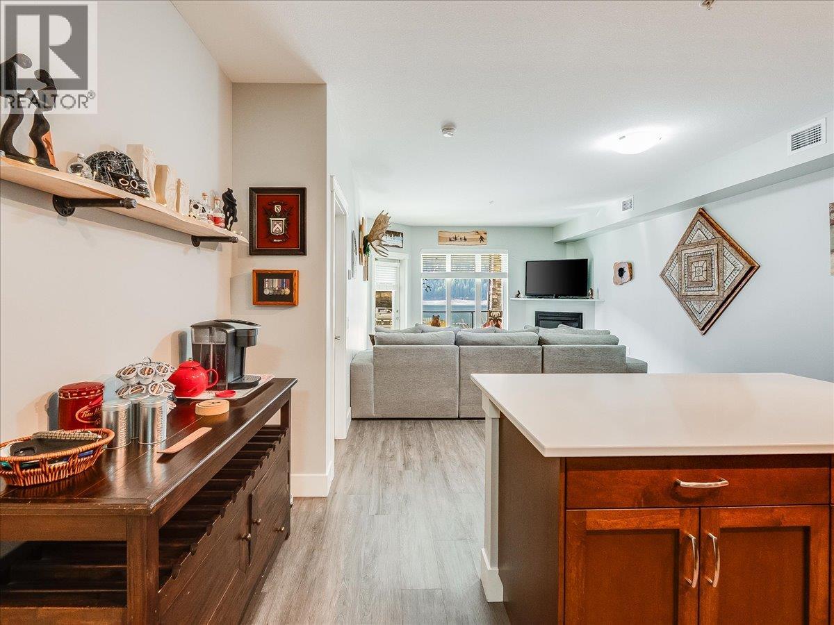 #117 5570 Broadwater Road - 23