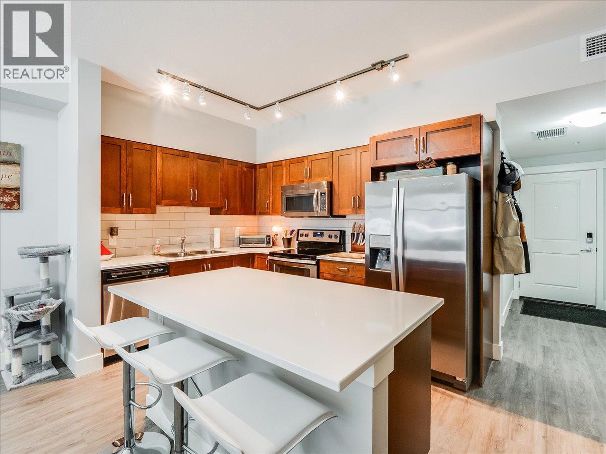 #117 5570 Broadwater Road - 25
